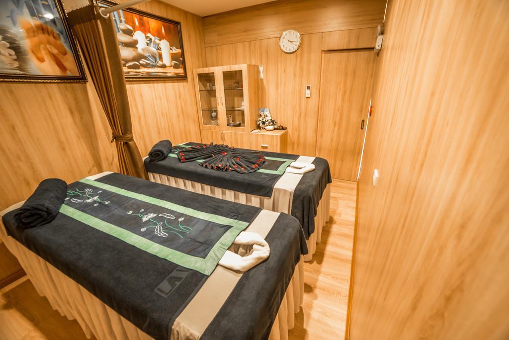 La Vela Premium Cruise - Managed By Paradise Cruises Ha Long Exterior photo