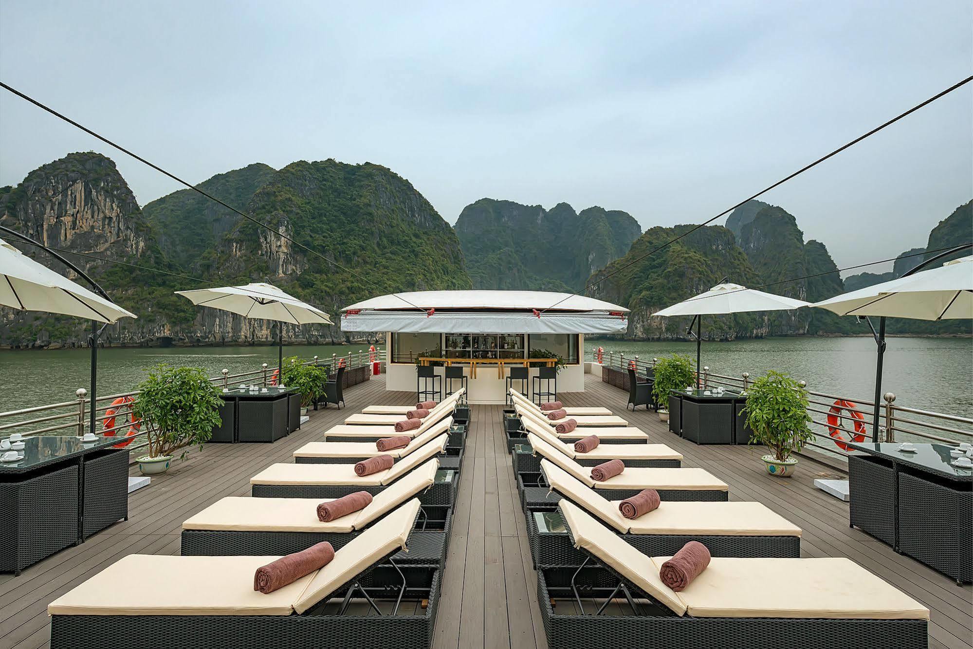 La Vela Premium Cruise - Managed By Paradise Cruises Ha Long Exterior photo